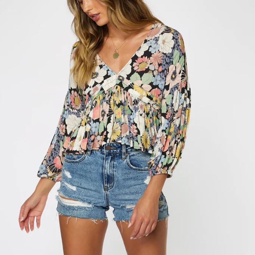 O’NEILL MARY  PRINT LONG SLEEVE TOP *NWOT